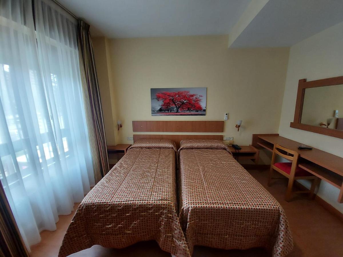 Hotel Castilla Албасете Екстериор снимка