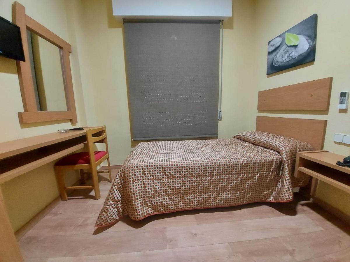 Hotel Castilla Албасете Екстериор снимка