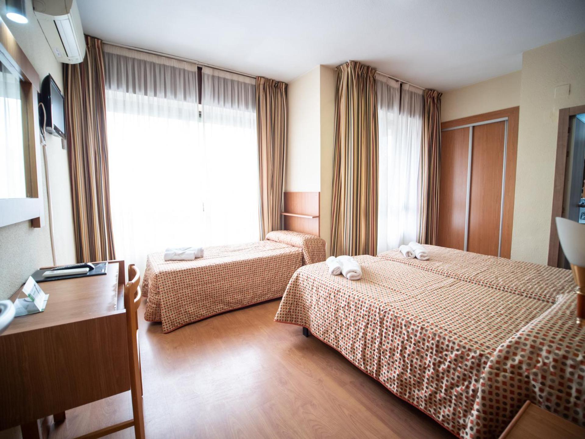 Hotel Castilla Албасете Екстериор снимка